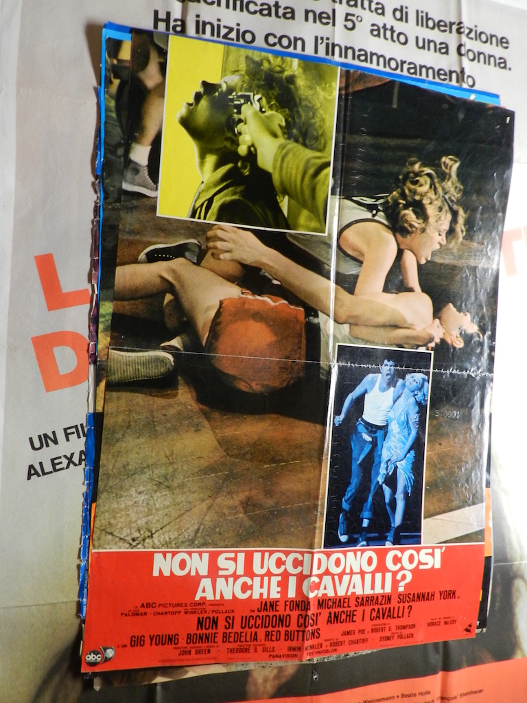 Non si uccidono così anche i cavalli_