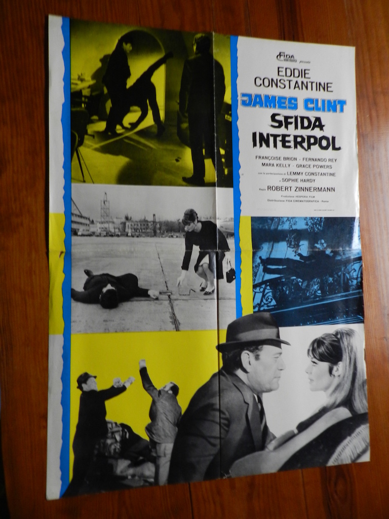 James Clint sfida Interpol