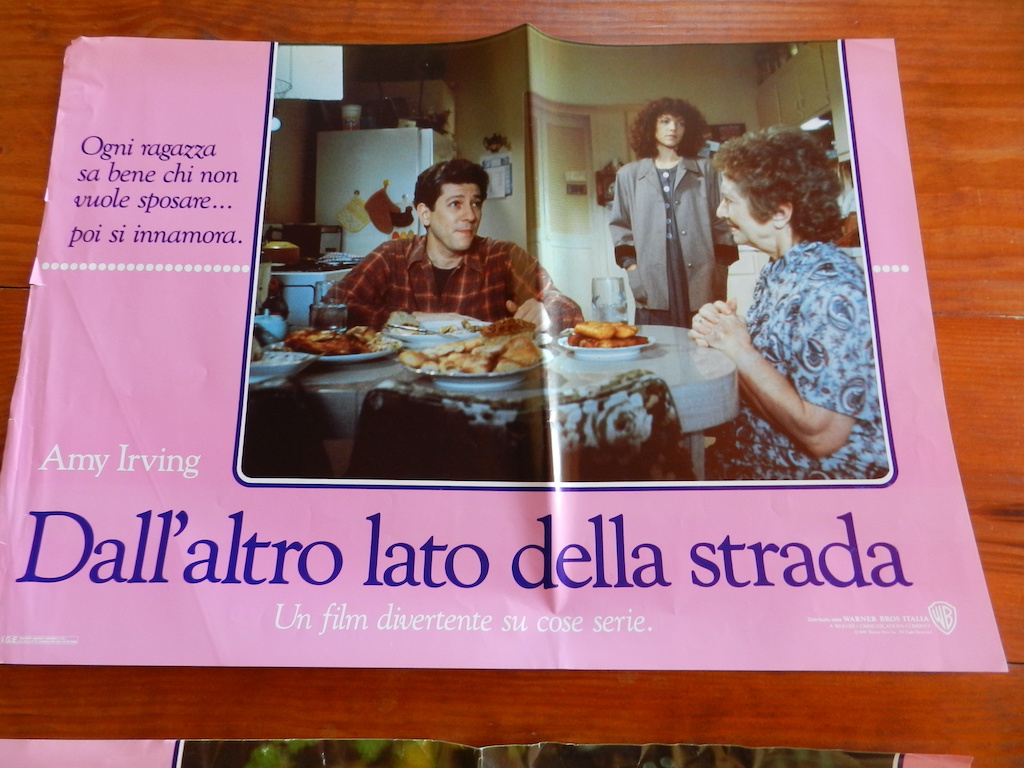 Dall_altro lato della strada 2