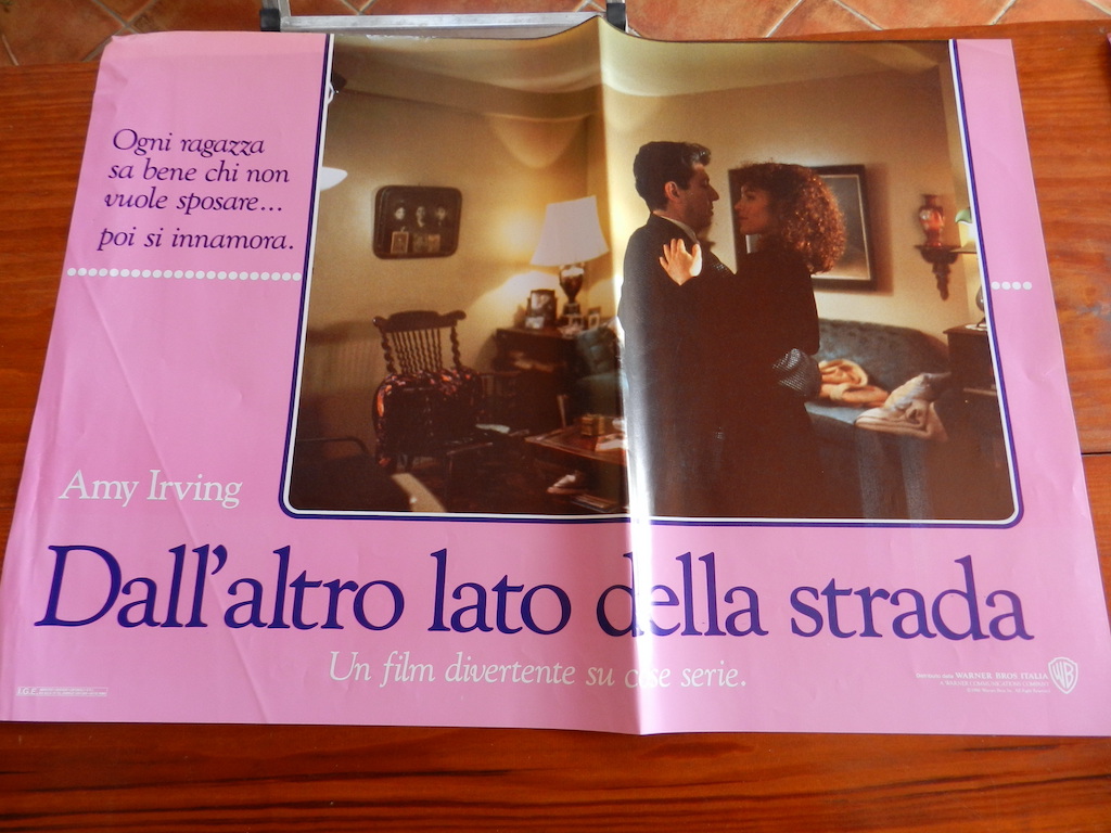 Dall_altro lato della strada 3