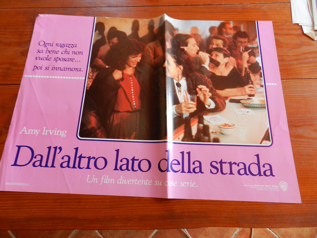 Dall_altro lato della strada 6
