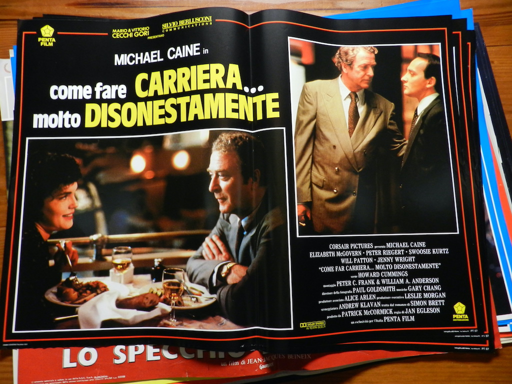 Come fare carriera molto disonestamente 4