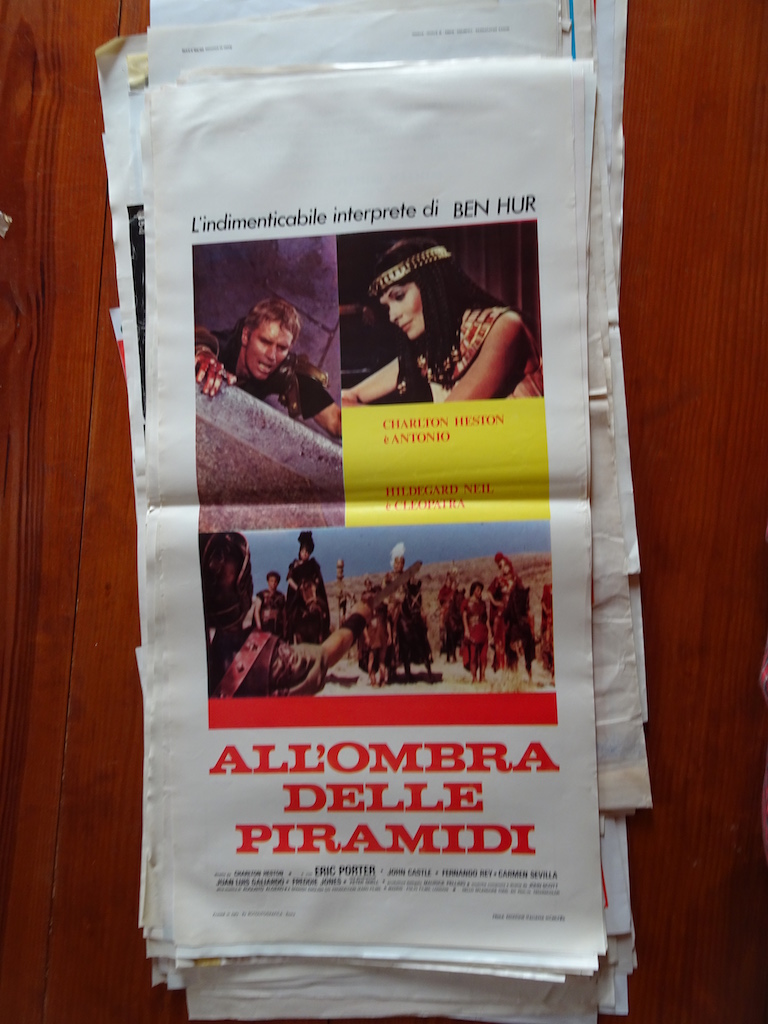 All_ombra delle piramidi