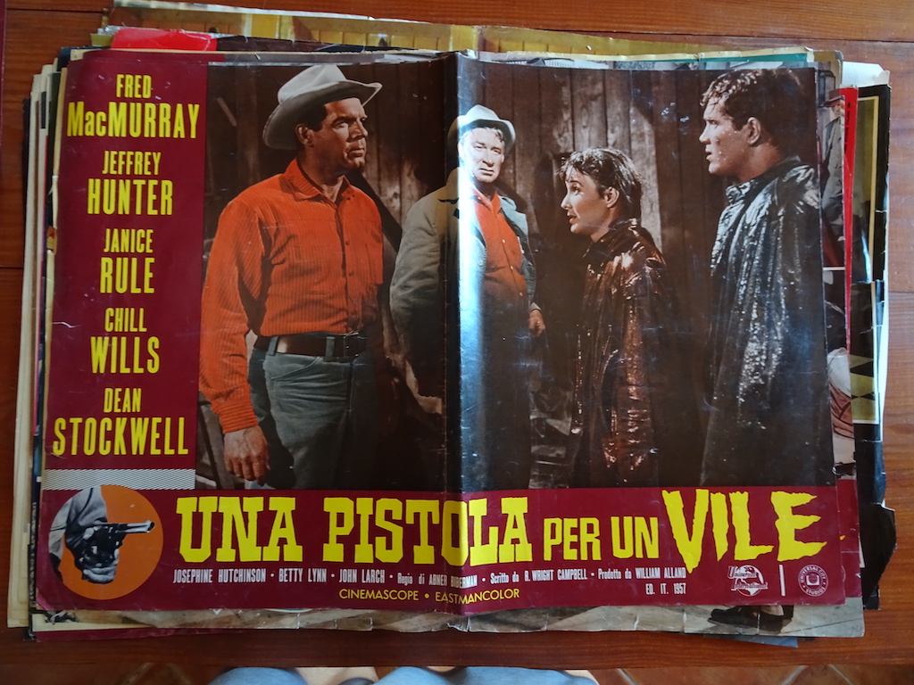 Una pistola per un vile 8