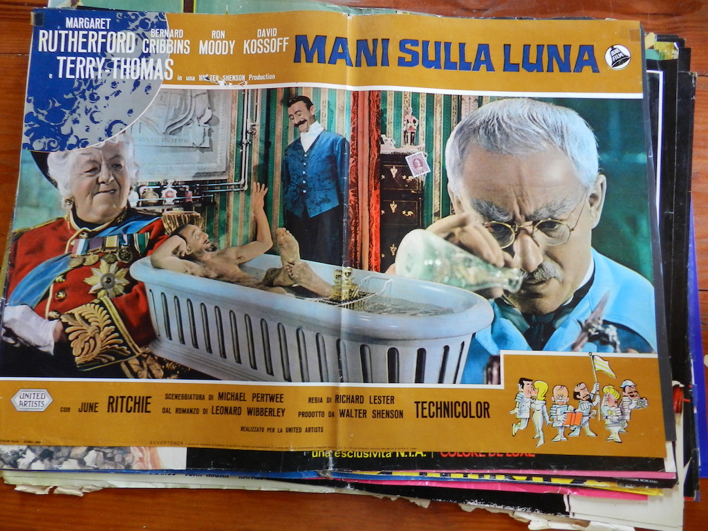 Mani sulla luna