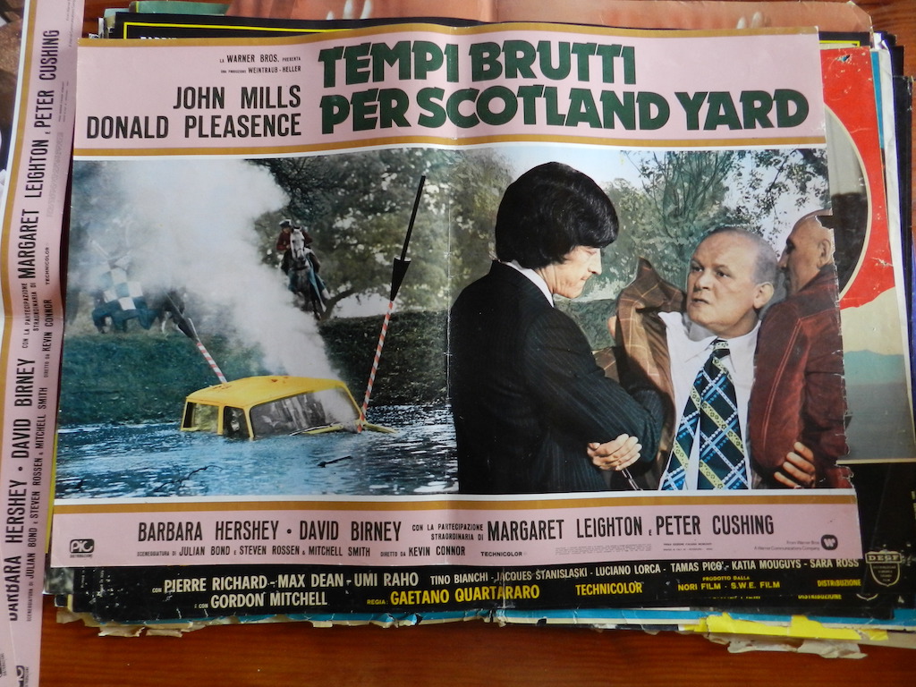 Tempi brutti per Scotland Yard 4