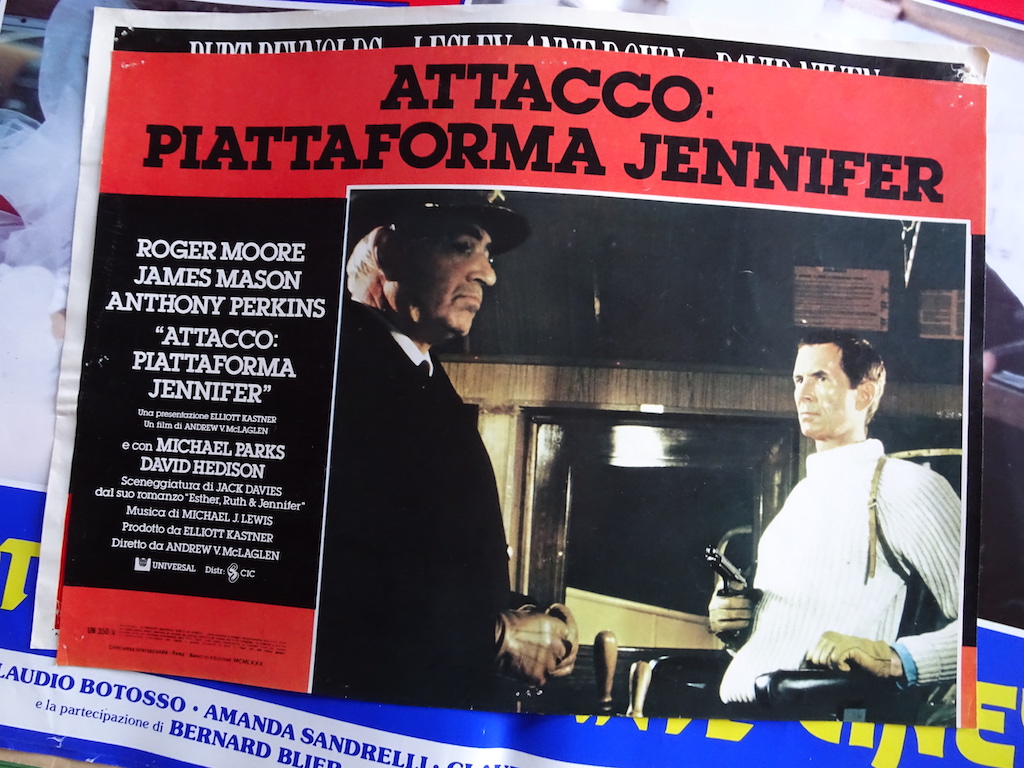 Attacco_ piattaforma Jennifer