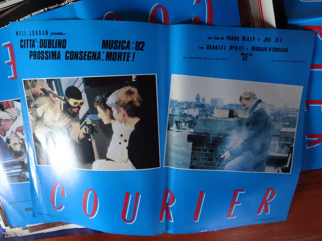 Courier 3