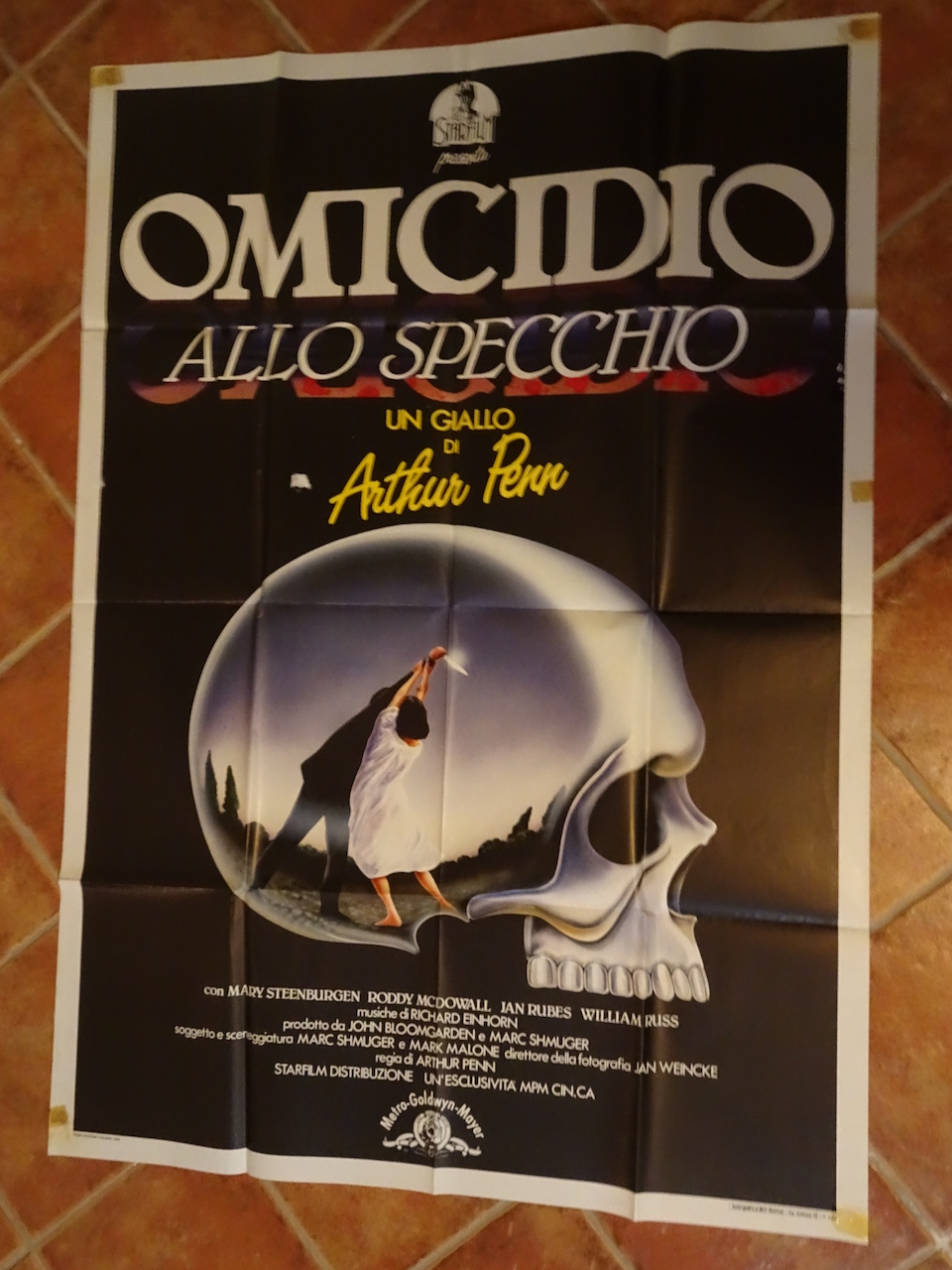 Omicidio allo specchio