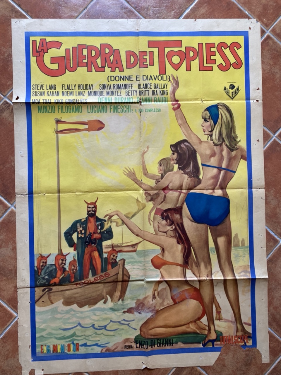 La Guerra dei Topless