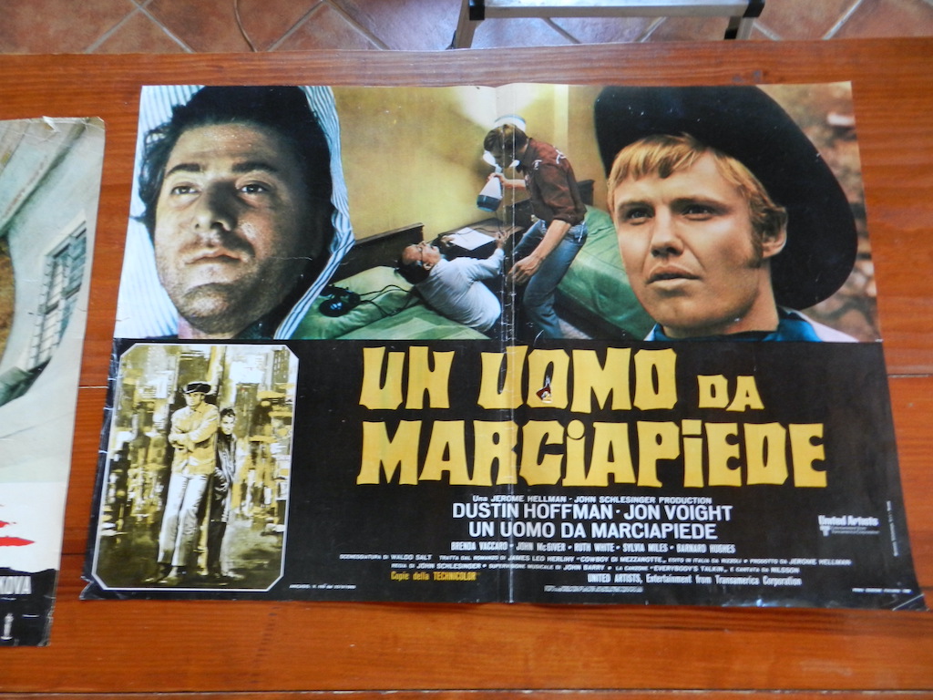Un uomo da marciapiede