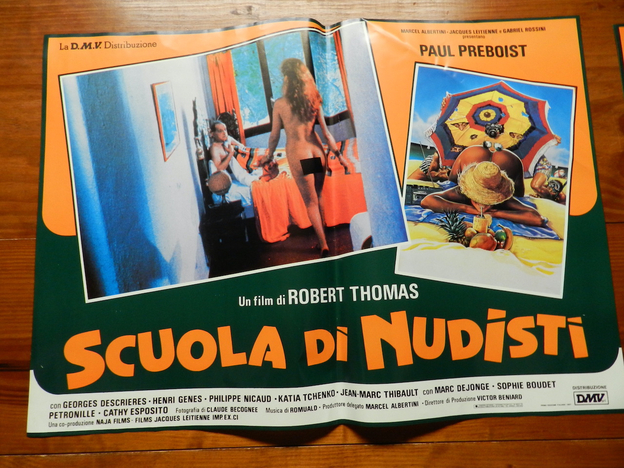 Scuola di nudisti_3