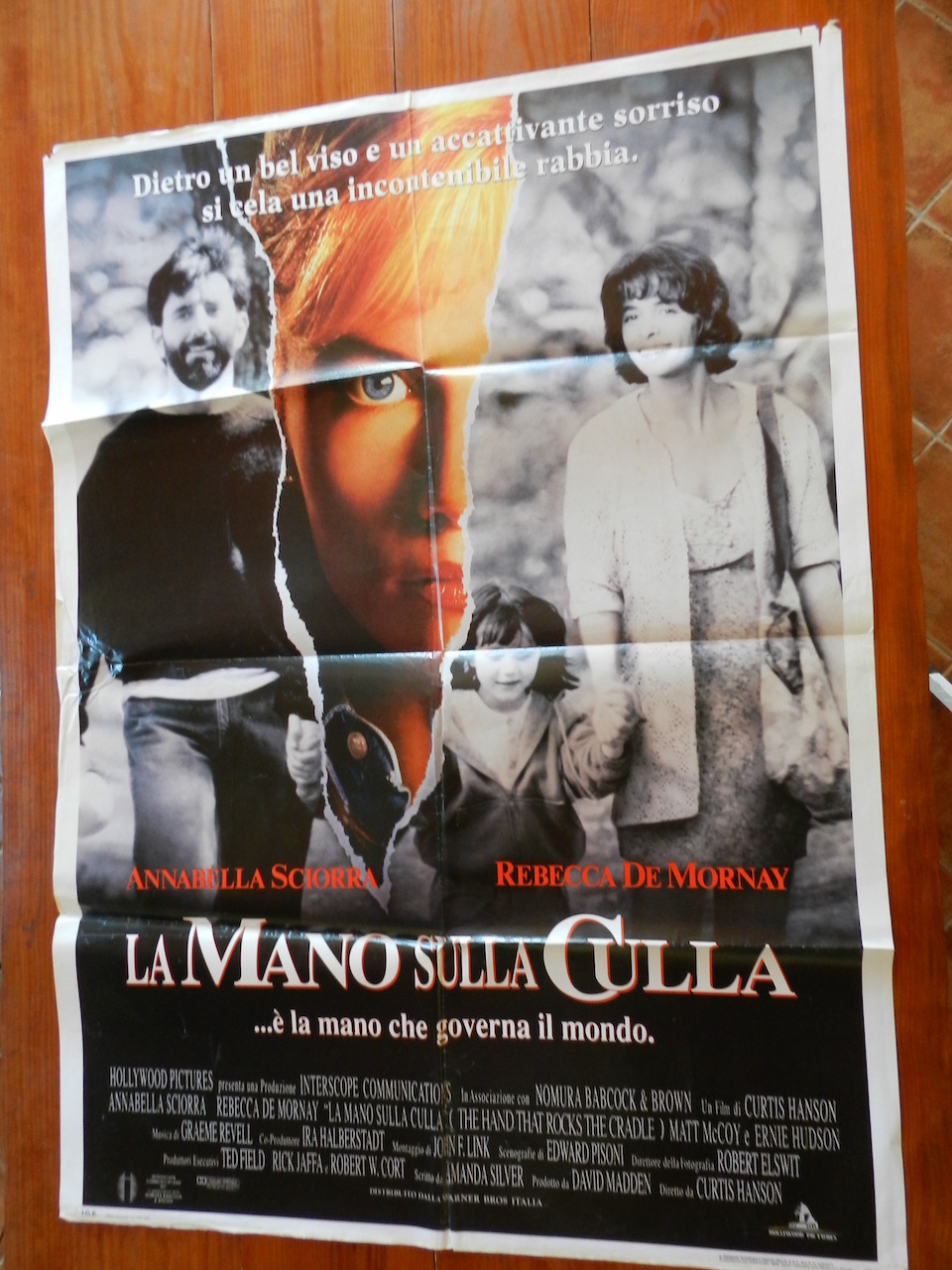 La mano sulla culla